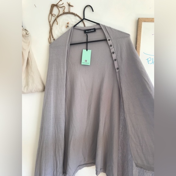 Accouchee Shawl Maternity - Picture 13 of 15